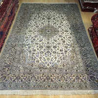 ۹متری کاشان زمینه روشن