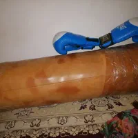 کیسه بوکس و دستکش بوکس