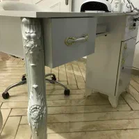 لوازم سالن زیبایی|آرایشگاه و سالن‌های زیبایی|رشت, معلم|دیوار