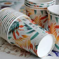 لیوان کاغذی