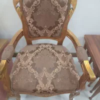 مبل سلطنتی سه نفره با سه تا میز شکیل|مبلمان خانگی و میز عسلی|گلبهار, شهر جدید گلبهار|دیوار