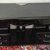 میز تلویزیون شیشه ای