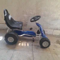 ماشین چهار چرخ پدالی