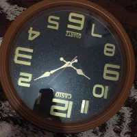 ساعت دیواری