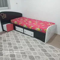 تخت خواب وکمد تمام mdf
