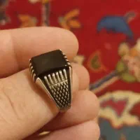 انگشتر نقره عقیق سیاه استاد امانی