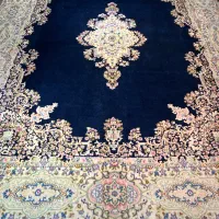 فرش دستباف ۱۲ متری کرمان کف ساده سرمه ای دستبافت