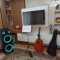 گیتار یاماها c70 اصل اندونزی با تجهیزات وسایل کامل