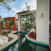 استخدام در باغ مان میثم خان