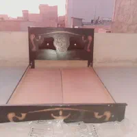 تخت دونفره