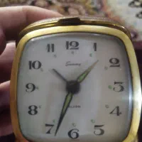 ساعت عتیقه وقدیمی