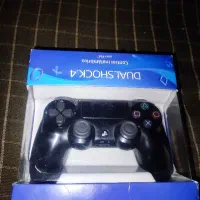 دسته اصلی اورجینال ps4اورجینال کم کارو سالم