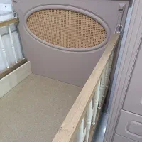 ویترین و تخت نوزاد نوجوان دو منظوره حصیری سیسمونی|تخت و صندلی بچه|مشهد, شهرک امام هادی (شهرک غرب)|دیوار