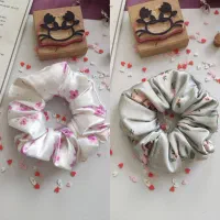 تعداد ۱۳۰ عدد کش ساتن طرحدار یکجا به فروش میرسد