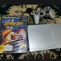 کنسول ps2 فلش خور و cd بهمراه دسته فابریک