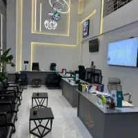 استخدام مشاور املاک حرفه ای خانم /|استخدام بازاریابی و فروش|کرمانشاه, |دیوار