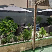 منشی خانم کلینیک زیبایی