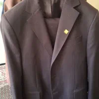 تعدادی لباس نو و در حد نو