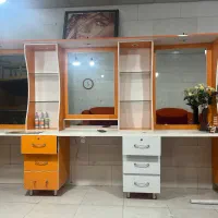 دکور ارایشگاه|آرایشگاه و سالن‌های زیبایی|سیرجان, |دیوار