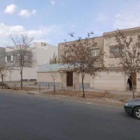 زمین حاشیه کاشانی ۱۲