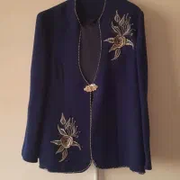 کت و دامن قیمت هفتصد تومن