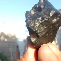 راهنمایی سنگ عجیب یا شهابسنگ