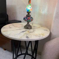 آباژور سنتی زیبا و چشم نواز مناسب کادو یا جهیزیه|چراغ خواب و آباژور|مشکین‌دشت, |دیوار