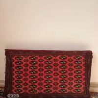 پشتی قرمز