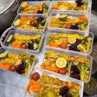 ظرفشور و کارگر رستوران