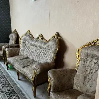 مبلمان سلطنتی ب همراه میز نهارخوری و گنجه