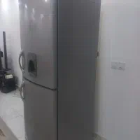 یخچال فریزر دو طبقه با جای آب سرد کن|یخچال و فریزر|رشت, پورسینا|دیوار