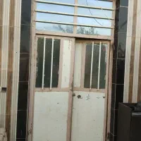 با سلام درب حال فروشی