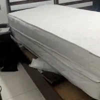 تخت یکنفره در حد نو جنس ام دی اف