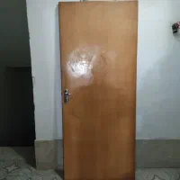 درب اتاق  و  درب سرویس