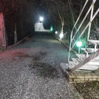 سرایدار وکارگر  باغ