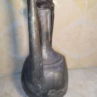 افتابه مسی کهنه|کلکسیون اشیاء عتیقه|زاهدان, |دیوار