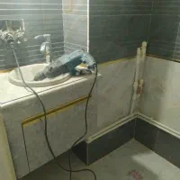 نصب سرامیک و پارکت pvc و ایینه کاری.نقاشی ساختمان|خدمات پیشه و مهارت|ری, دیلمان|دیوار