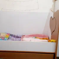 تخت کودک +۲کمد برند آوید تشک نداره|تخت و سرویس خواب|سیرجان, |دیوار