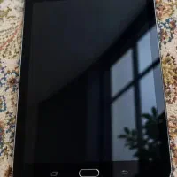 تبلت  galaxy tab s2 بسیار سالم و کم کارکرد