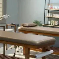 اجاره لاین  درمرکز پوست درخیابان وحید