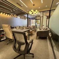 استخدام آقا حراست،رانندگی،کامپیوتر،مترجمی در تهران