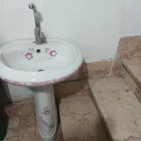 دستشور باشید اهرومی سینگ دوقولو باشیر اهرومی  در|لوازم سرویس بهداشتی|مشهد, کارمندان دوم|دیوار