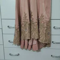 لباس مجلسی|لباس|مهاجران, |دیوار