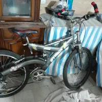 ۲عدد دوچرخه فروش