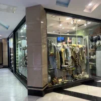 مغازه در میلاد نور