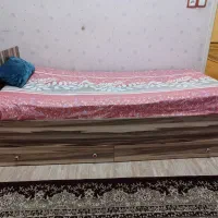 تخت یکنفره همراه تشک