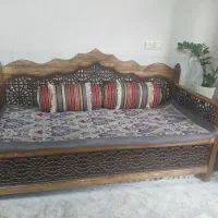 تخت سنتی با چوب گردو و سنجد