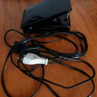 پدال چرخ خیاطی وفنجان نلبکی عتیقه