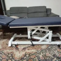 تخته معاینه تک موتوره در حد نو