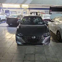 خودرو نیسان سیلفی